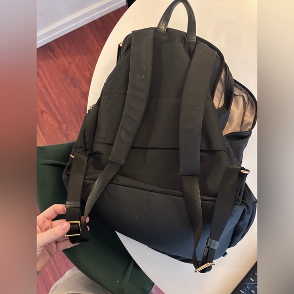 Tumi Backpack - Picture 7 of 7